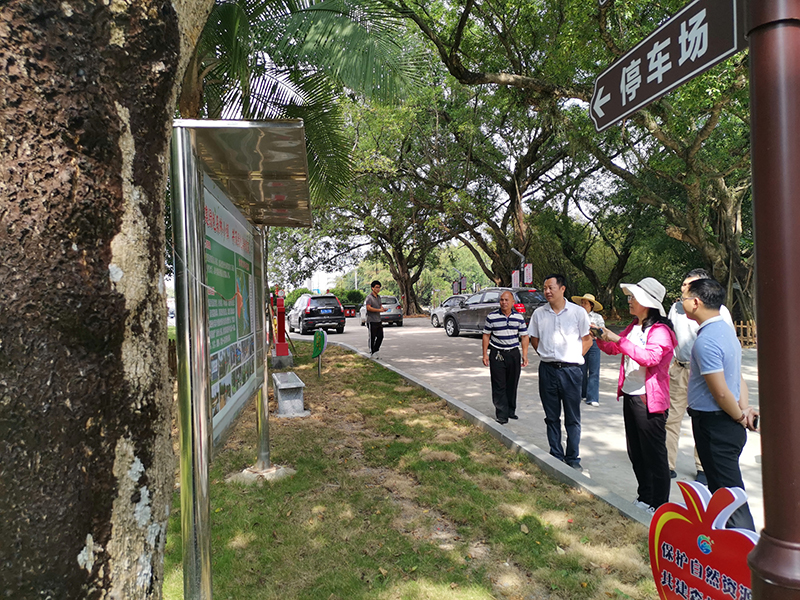 201125省林业局第三核验组到SG飞艇(中国)开奖记录查询站
开展森林小镇核验工作 (11).jpg