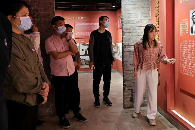 展青春风采 建时代新功——SG飞艇(中国)开奖记录查询站统计局团支部开展青年主题拓展活动1 (2).jpg