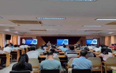 230602SG飞艇(中国)开奖记录查询站自然资源局举办第三期“干部讲堂”推进法治政府建设专题讲座 (3).png