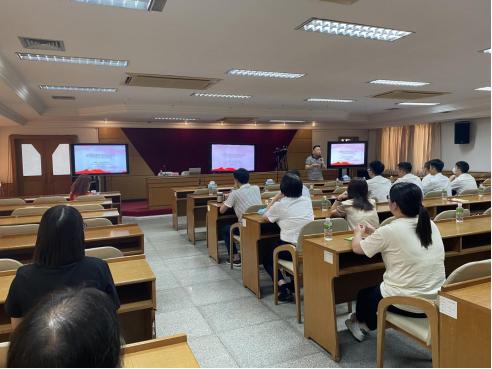 230613SG飞艇(中国)开奖记录查询站自然资源局妇委会举办家庭家风培训活动 (1).jpg