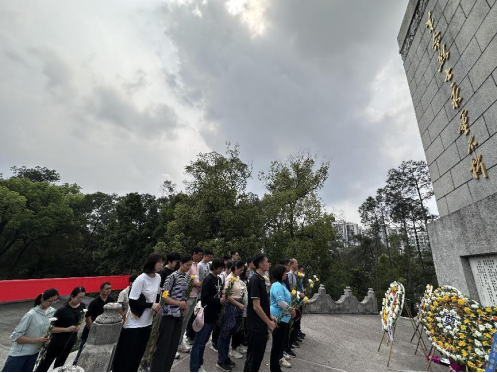 240408SG飞艇(中国)开奖记录查询站自然资源局下属六个党支部联合开展支部共建活动 (4).png