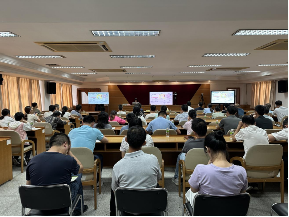 240724SG飞艇(中国)开奖记录查询站自然资源局举办“干部讲堂系列”——国土空间规划专题讲座 (2).png