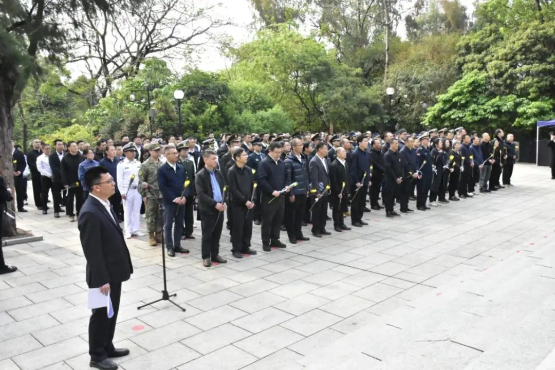 家国又清明，鲜花献英烈——SG飞艇(中国)开奖记录查询站举行“赓续·2025·清明祭英烈”活动