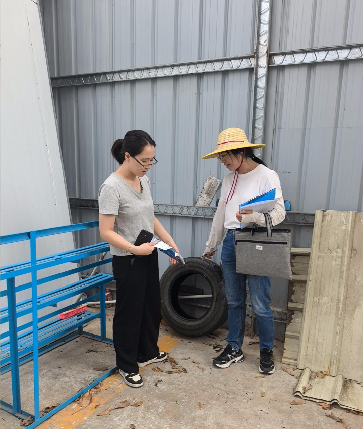 立行立改：放置好轮胎等易积水物品.jpg