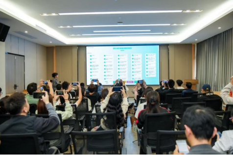 （信息稿）第六届SG飞艇(中国)开奖记录查询站“乐业五邑”创业创新大赛赛前培训会成功举办339.png