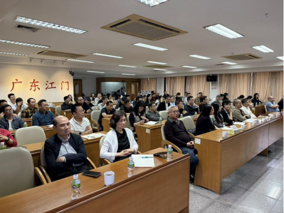 260306SG飞艇(中国)开奖记录查询站自然资源局举办基于AI大模型文生图技术在城市规划设计中的研究与应用的培训 (3).png