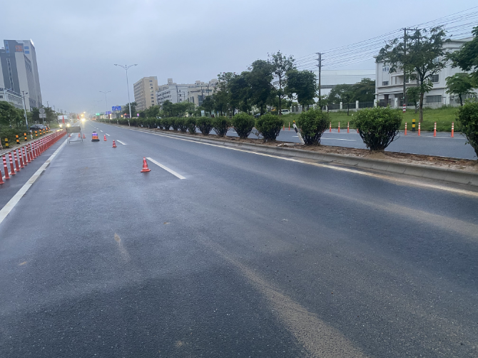 抢险清障结束，路面恢复畅通.jpg