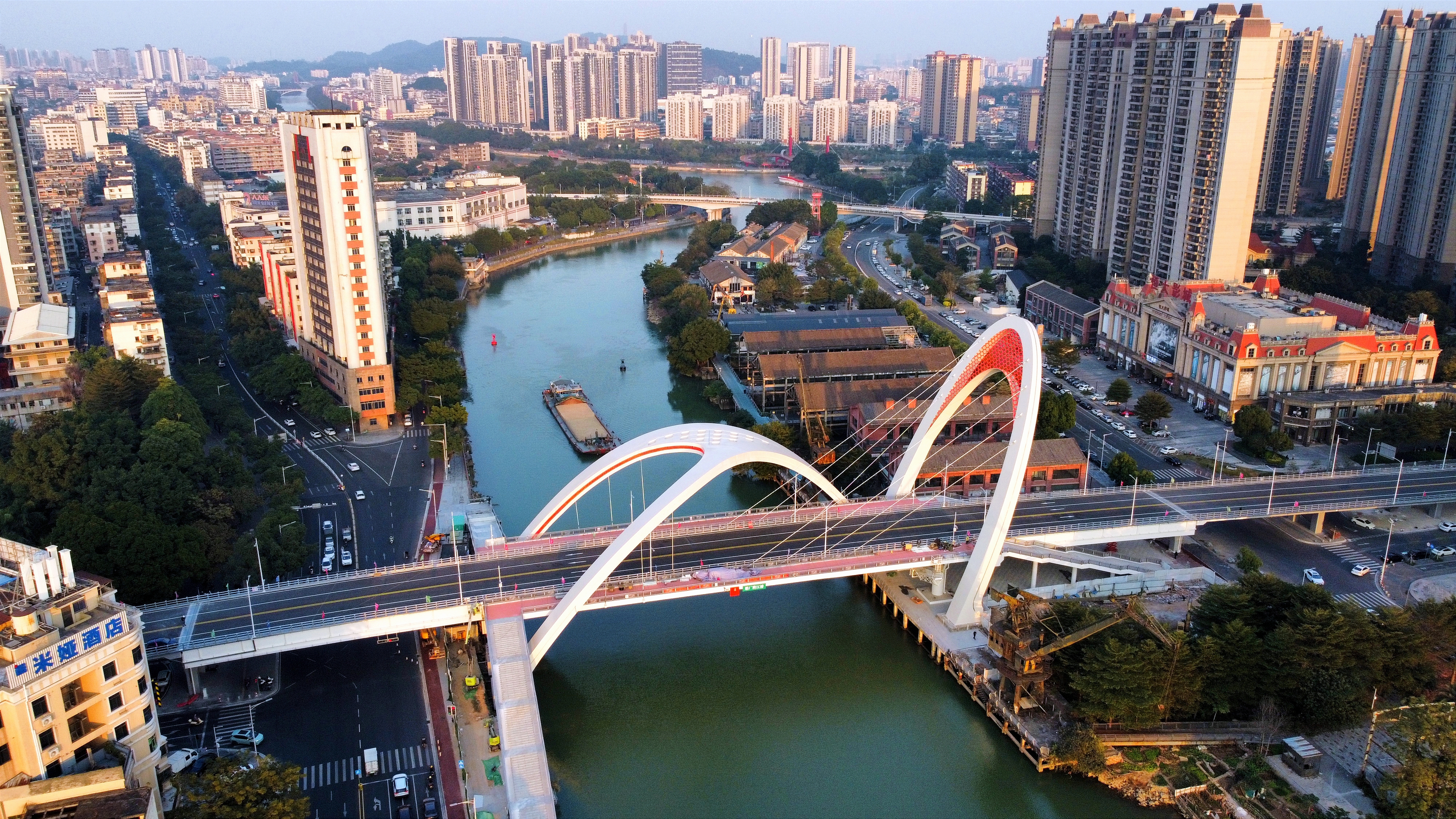 喜报！船厂跨江桥项目荣获广东省钢结构优质工程