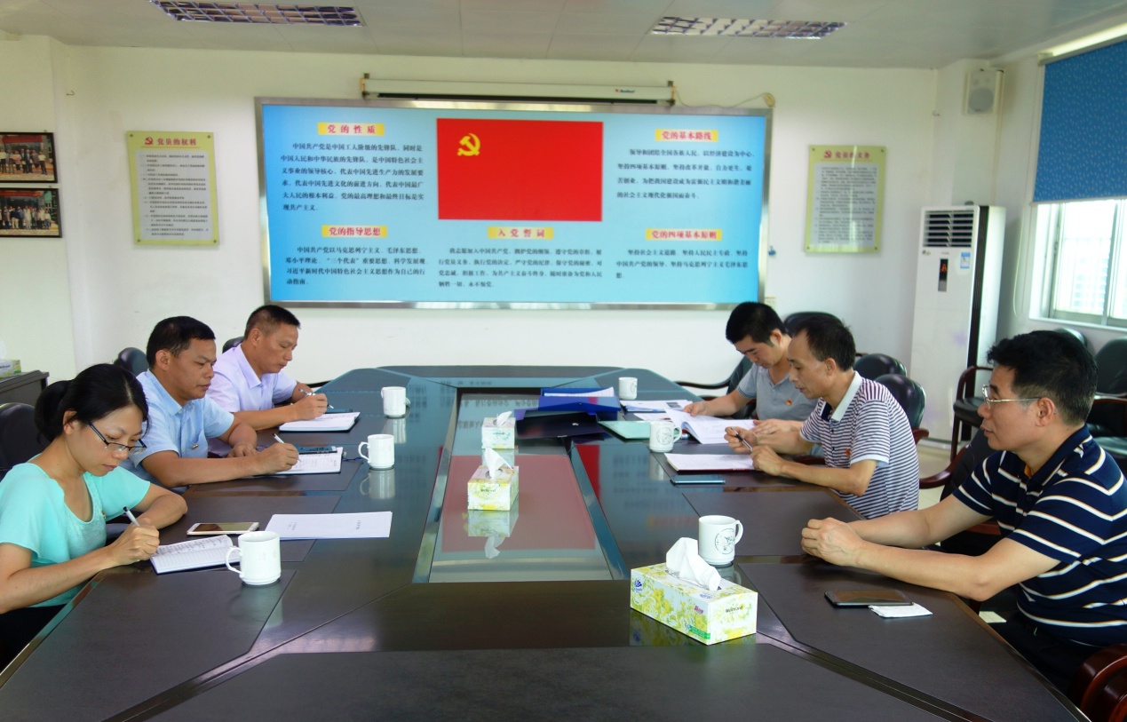 xxxxxx.jpg xxxxxx.jpg