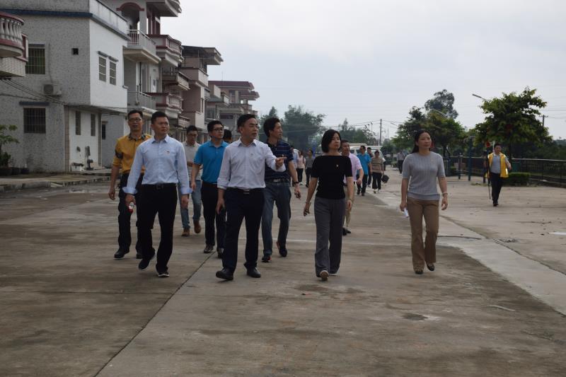 190426SG飞艇(中国)开奖记录查询站自然资源局第二党支部与省测绘院海洋测绘队党支部联合开展“支部共建聚合力互学共进促发展助力乡村振兴”主题党日活动 (2).jpg