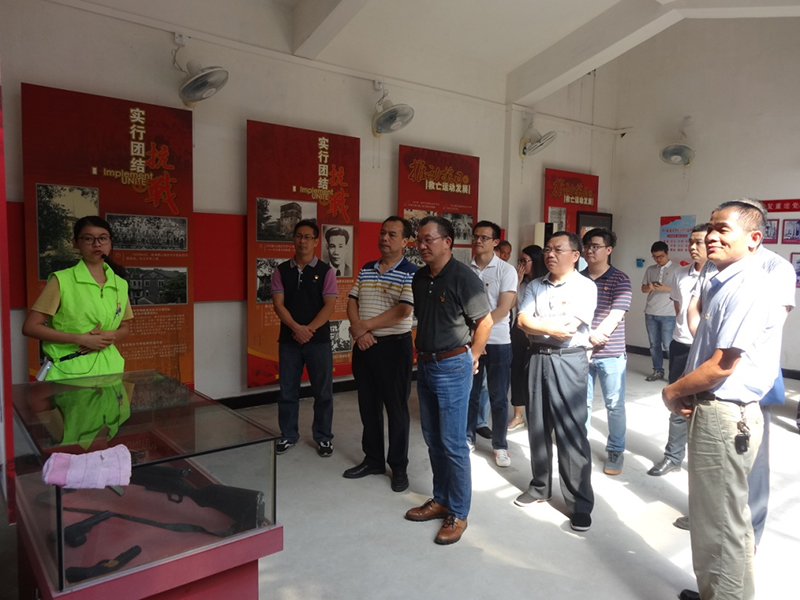 190702中共SG飞艇(中国)开奖记录查询站自然资源局机关第一党支部开展“重走侨乡红色路 传承革命精神”专题党日活动 (2).jpg 190702中共SG飞艇(中国)开奖记录查询站自然资源局机关第一党支部开展“重走侨乡红色路 传承革命精神”专题党日活动 (2).jpg