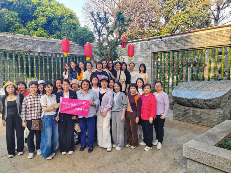 市农业农村局积极组织2026年庆“三八”主题活动